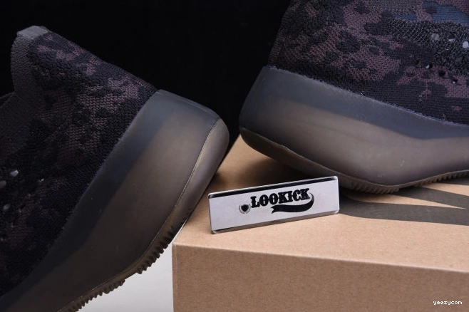 Yeezy Adidas FZ1270 Boost Onyx 380 1110